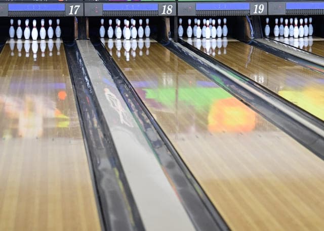 Submit Background Image